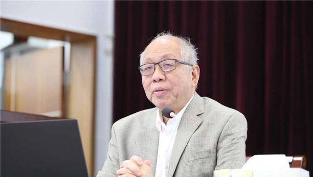 华裔数学大师丘成桐:谈中国大学"怪象"_教育_哈佛_本科