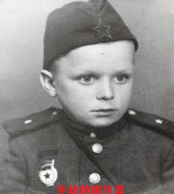 原创苏联小兵张嘎6岁成孤儿被苏军团长收养战后做了检察官