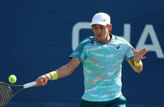 原创阿昺逆袭晋级王曦雨张帅携手赢球穆雷送蛋取胜小威三盘过关