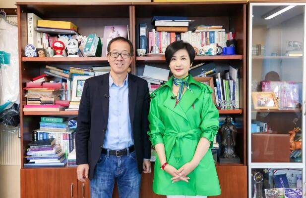 俞敏洪接受吴小莉专访:我也活成了自己讨厌的样子,看完受益颇多