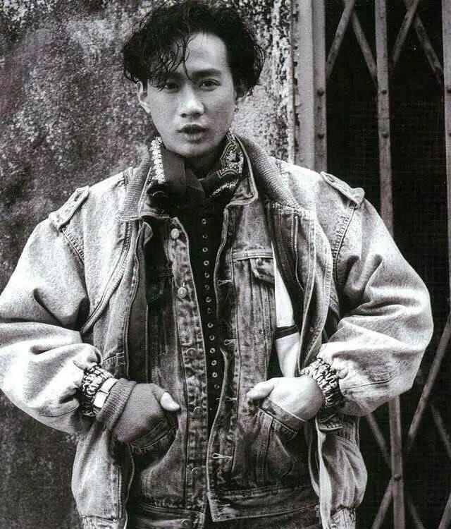 原创草蜢为何能力压beyond黄家驹不愿同流合污才是原因