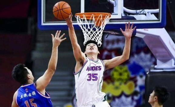 原创彻底垮了朱荣振连崩两场球迷直呼软蛋马鑫鑫有望碾压了