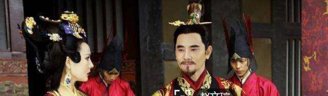 正式进入演艺圈,2006年,殷旭与章子怡的哥哥章子男结婚,殷旭婚后选择