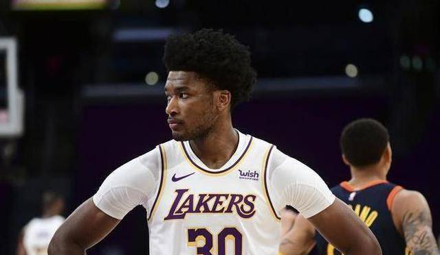 原创场均62湖人临时工有望转正霍华德替代品彻底被废