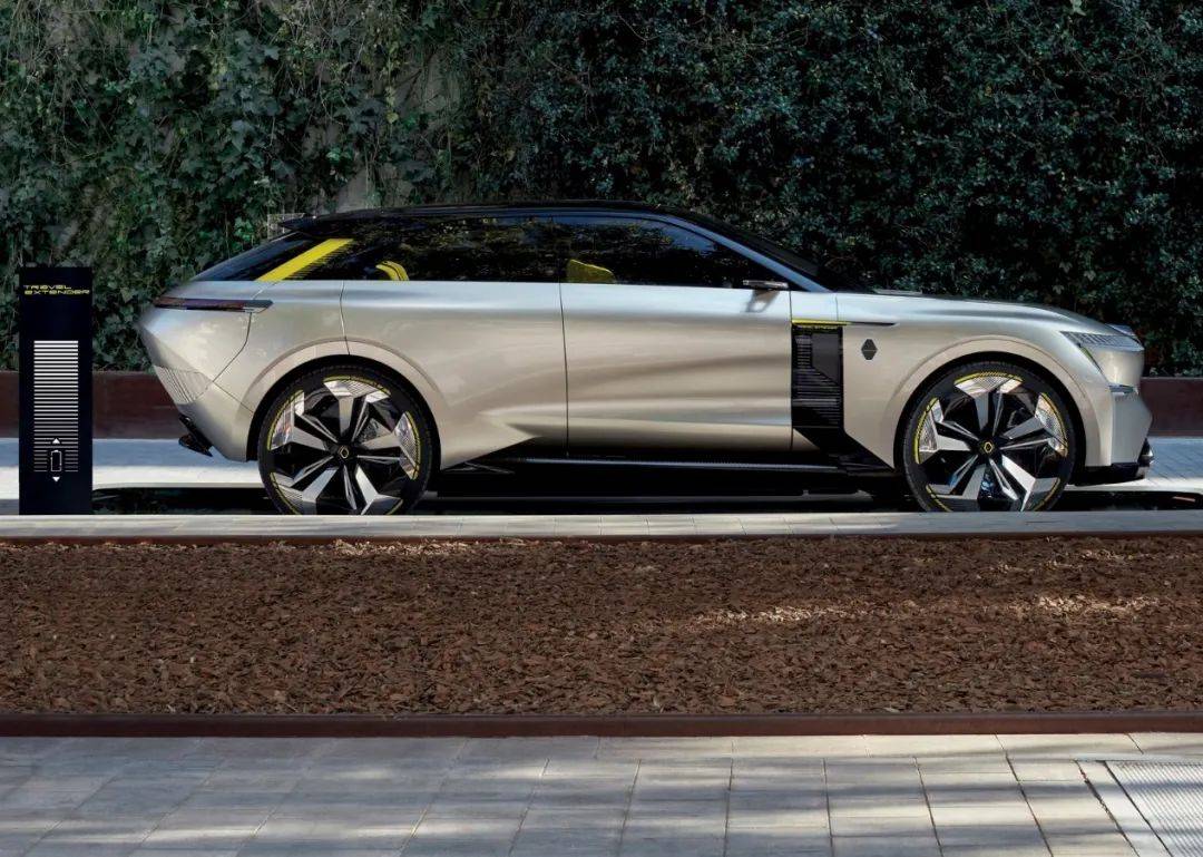 通电之后,雷诺复活了一辆50年前的两厢车_搜狐汽车_搜狐网