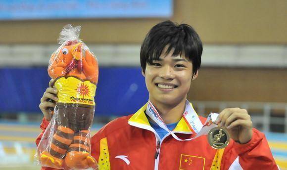 苏炳添的爱情用最快的速度奔跑却用最慢的速度来陪伴她