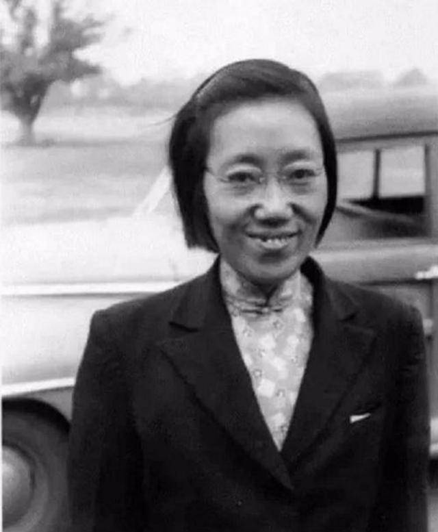 王承书对物理学的热情和张文裕教授的严谨态度共同塑造了她的学术生涯