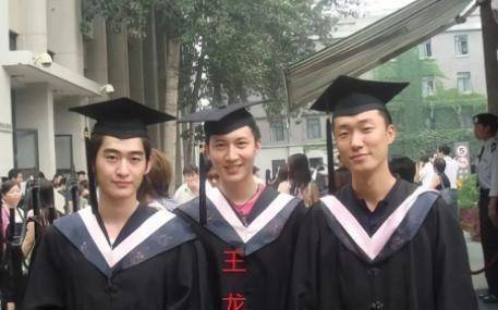 曾是张翰大学同学因重耳传奇被群嘲丑男如今沦落无戏可拍