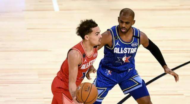 出道模板小库里杨少侠场均10罚球老鹰走上火箭模式