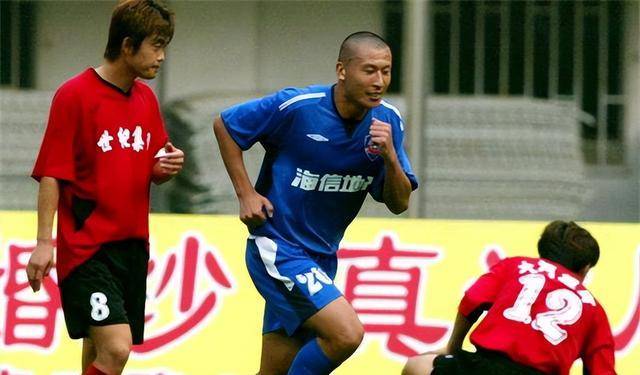 刺头张翼飞拒绝赌球得罪大老板2005年被雇凶挑断脚筋