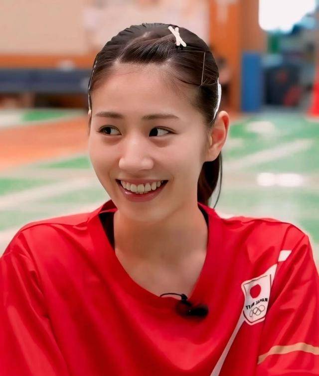 日本球员志田千阳:实力与美貌并存引球迷瞩目_羽毛球_世界_中国