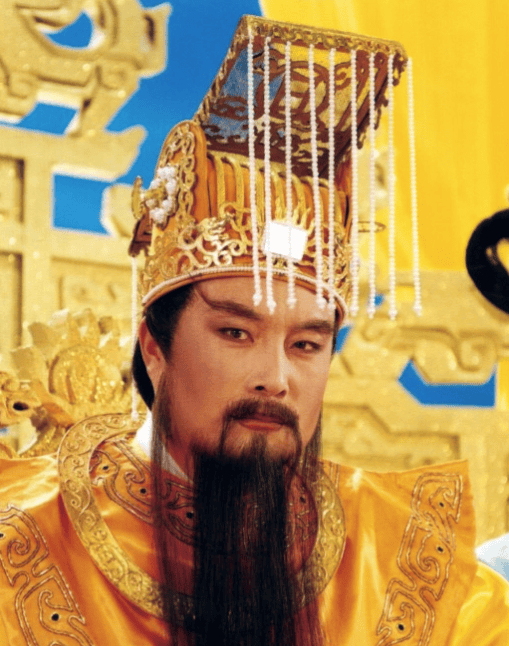玉皇大帝作为道教神话中众神的领袖,威严一定要有,不仅从外形,最新的