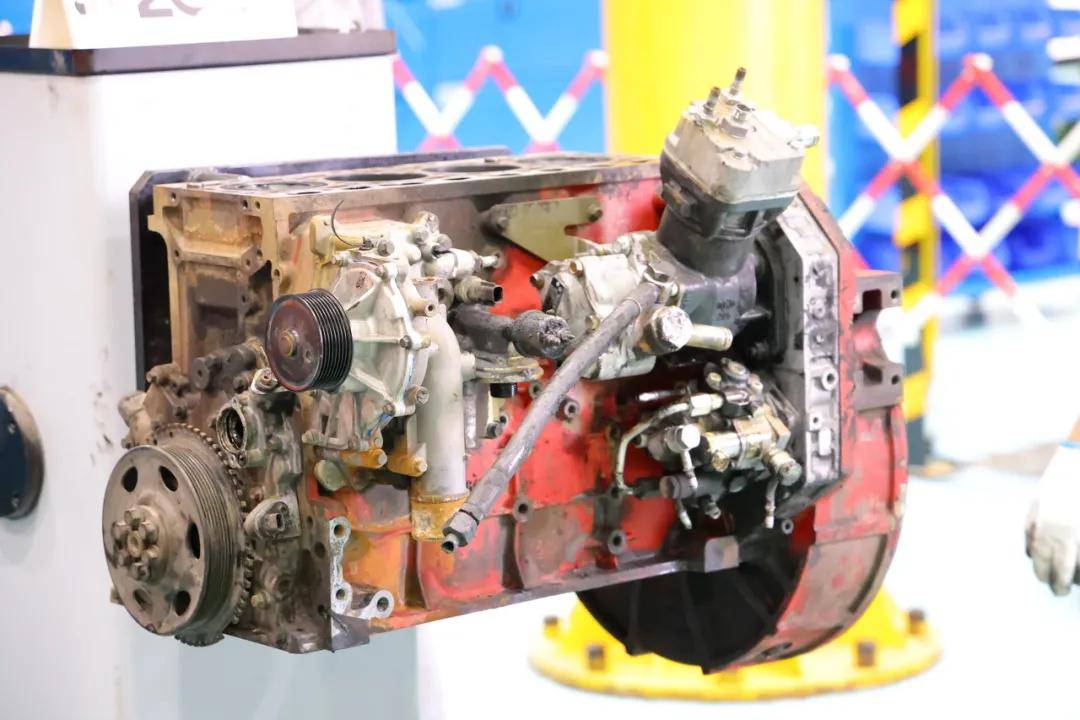 新一代神机 福康f系列轻型发动机超200万公里无大修再写传奇_搜狐汽车