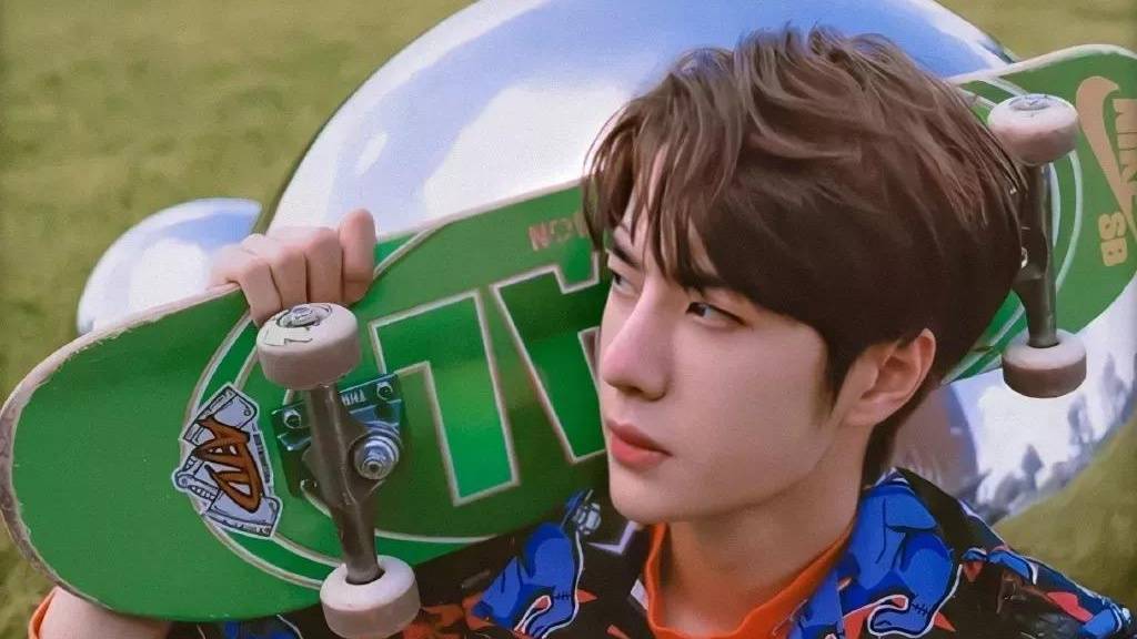 原创娱乐大爆料王一博张嘉倪檀健次黄晓明李金铭汪小菲