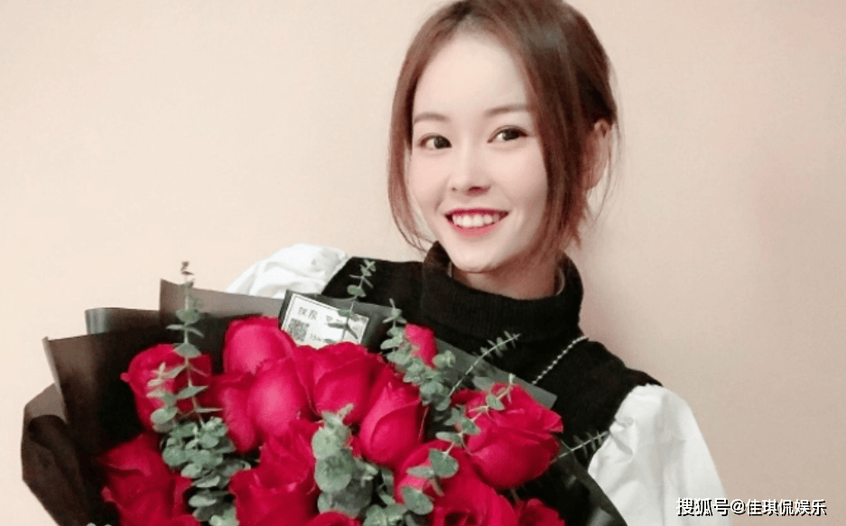 中国体坛的"神仙眷侣":队友变爱人,世界冠军嫁师弟陪嫁750万_杨家玉