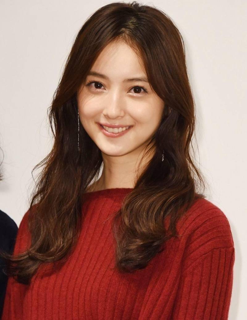 原创原创这谁顶得住嘛36岁佐佐木希性感得叫人窒息