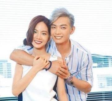辰亦儒宣布结婚多年感情修成正果终于他给了她一个正式承诺