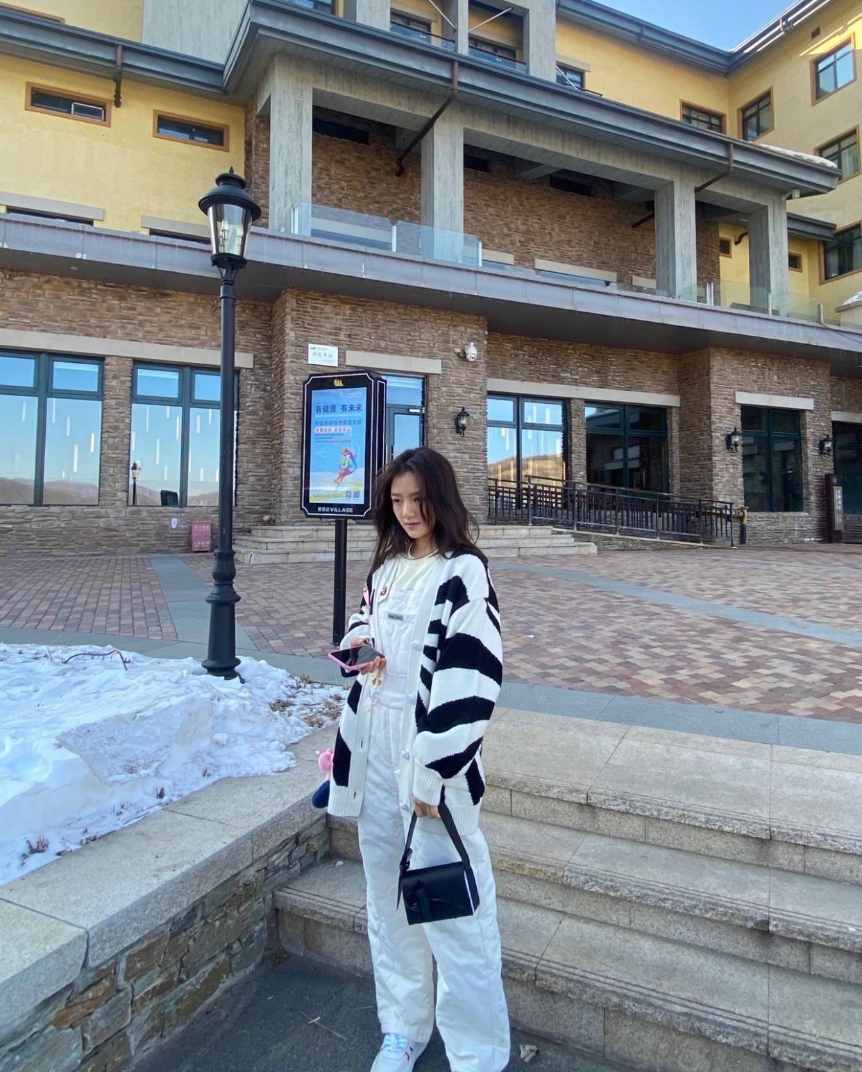 原创天赋型穿搭选手任敏上线五套私服春意尽显照抄秒变时髦