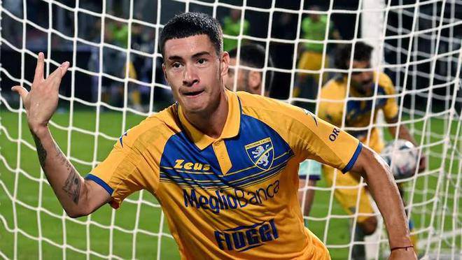 比分直播阿根廷新星苏莱c罗是个天才和梅西握手后我再不愿洗手了