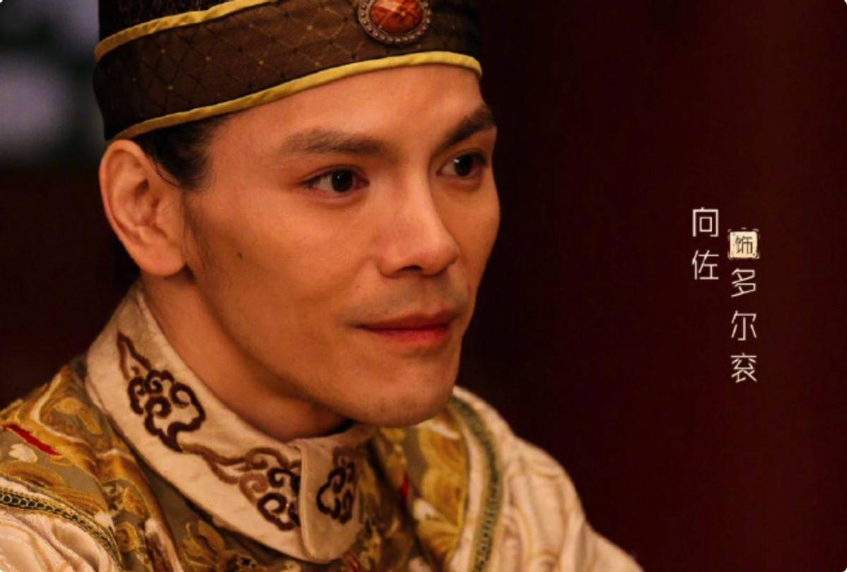 但向佐的饰演,从形到神,都让人不禁皱眉,向佐身上几乎没有什么古装