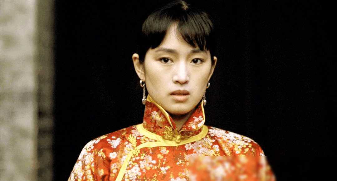 57岁巩俐发布素颜自拍完全冻龄少女感不输学生妹