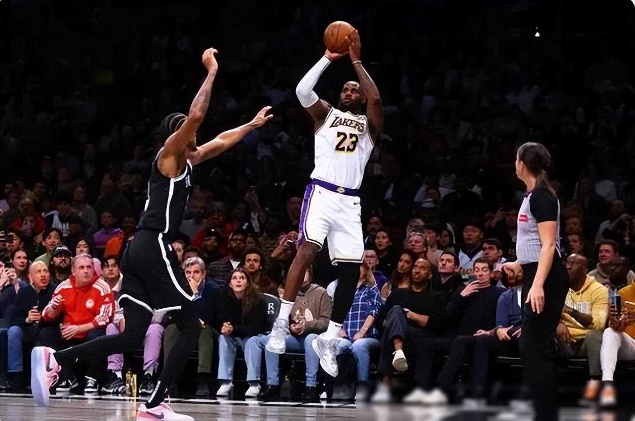 原创9胜1负放弃球权更高效詹姆斯助湖人跻身前八