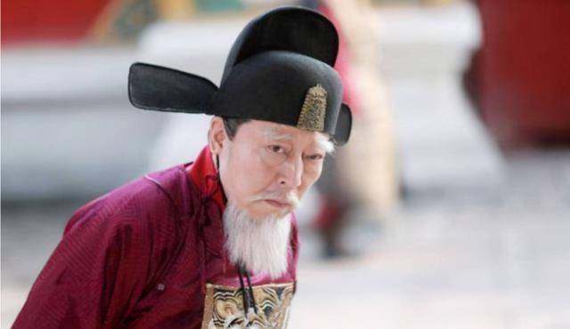 原创从普通百姓到位高权重的内阁首辅明朝严嵩的坎坷为官之路