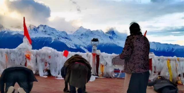 原创91年17位登山队员在梅里雪山遇难生前日记记录诡异内容