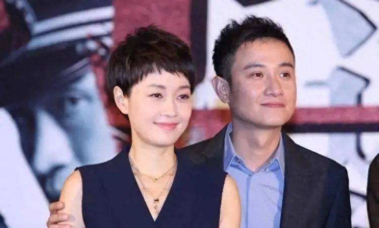 原创马伊琍离婚后跟文章同框状态大不同她跟女儿一样少女他成大叔