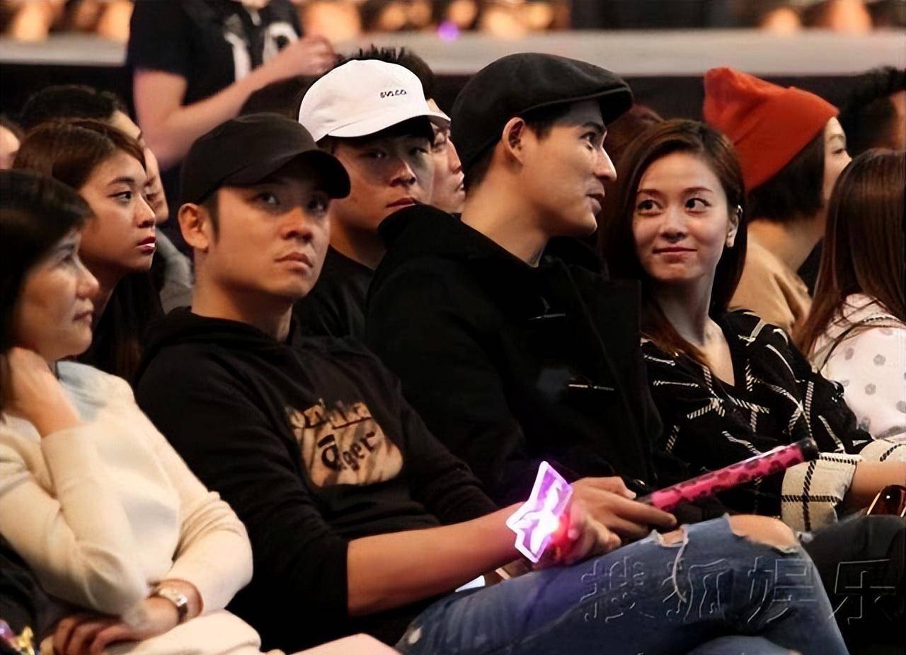 原创周渝民因流星花园而成名他与妻子喻虹渊低调地幸福着