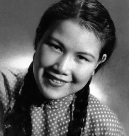 在狱中对妻子日夜牵挂,阔别6年重获自由,却发现她已是好友的妻_赵丹