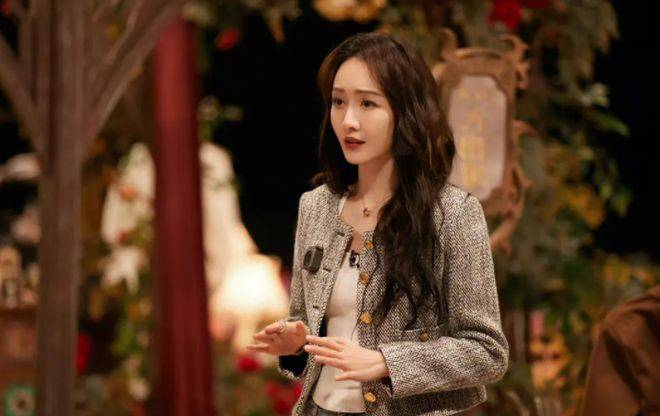 原创41岁王鸥产后急着复工网友这是嫁入豪门没安全感