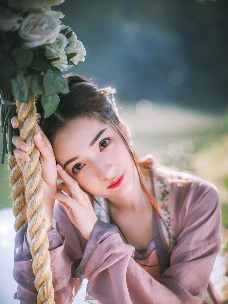 原创吹爆首辅家的长孙媳刹时红瘦这部古文98分情节新颖特别