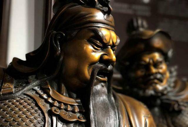 而周仓,就是那个被塑造出来的经典的人物之一.