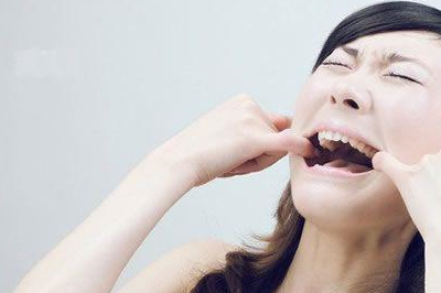 通常按照中医理论与实践角度而言,口臭主要是由于胃热过盛所致,口苦