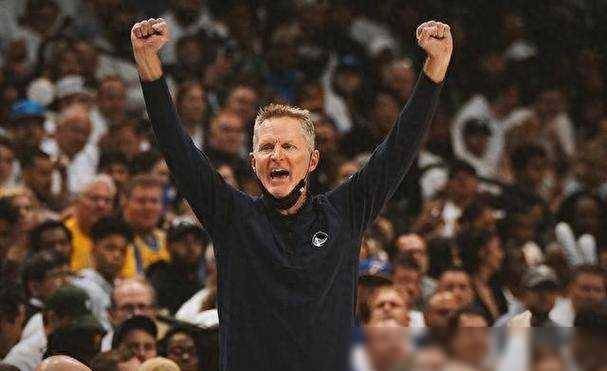 原创科尔遭全美球迷声讨下课四后卫险被马刺逆转勇士中锋表达不满