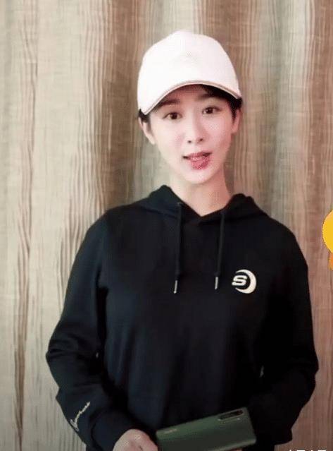 原创有种进厂重修叫杨紫漂亮近照脸没帽子大谁还敢说她胖