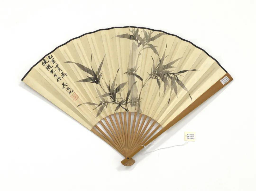 wu hufan initially practiced calligraphy by imitating the