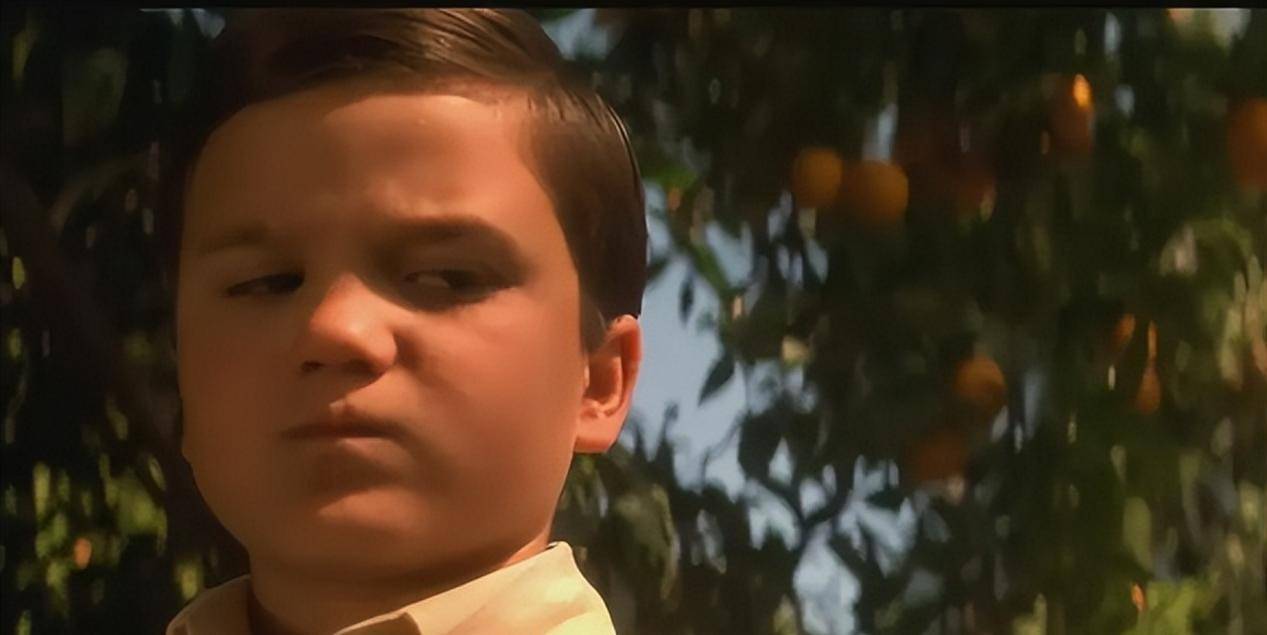 原创老男孩翻拍版灭霸与绯红女巫乱伦争议