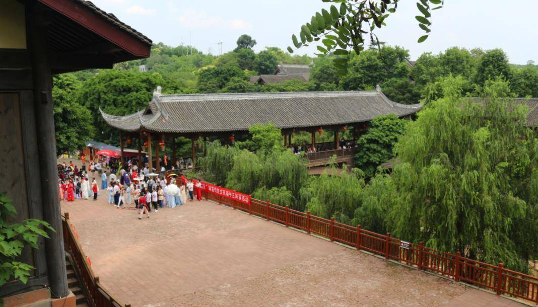 四川又一真古镇走红古迹遍布大街小巷身为4a还不收门票