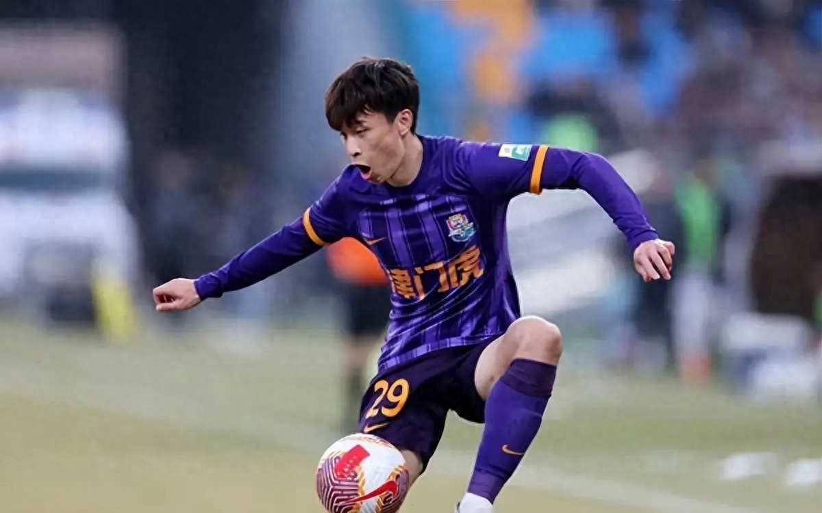 原创第四轮中攻击手数据揭晓武球王表现突出一枝独秀