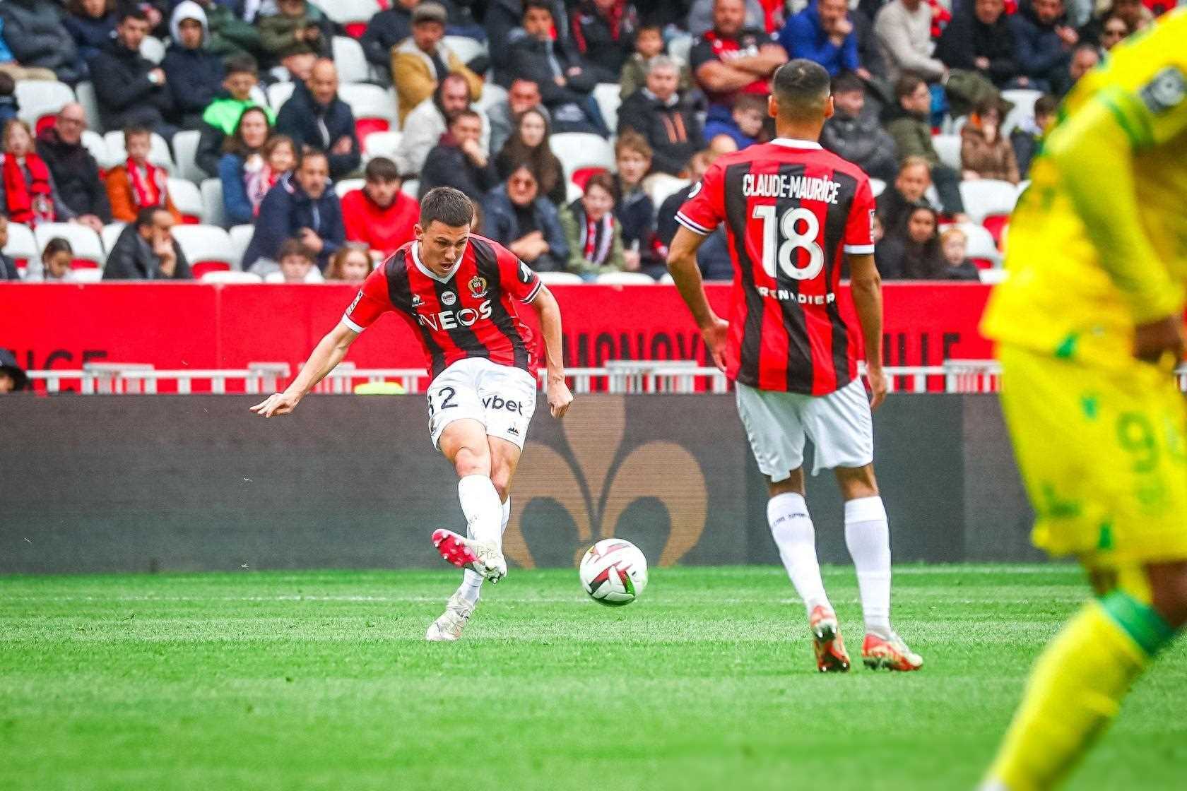 原创法甲赛事兰斯对战尼斯赛场争锋