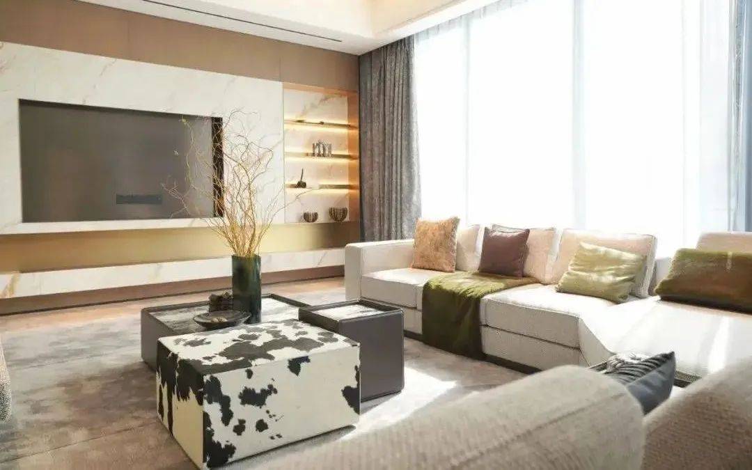 你,是否动心了呢?揽月臻翠府(臻橒)售楼热线:4008378831置业顾问:1