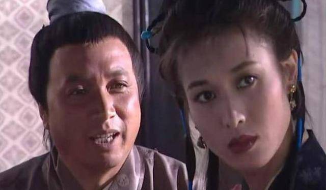 水浒传中扈三娘的人生为何那么悲剧你看她哥哥是谁干了些啥