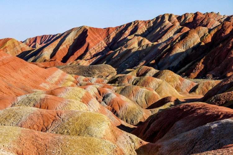 去青海旅游8天7晚旅行社报价多少钱甘肃青海大环线八日游跟团价格