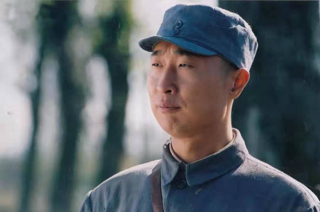 林永健压力大窗户当厕所一顿宵夜娶军花对待岳父母如亲爹娘