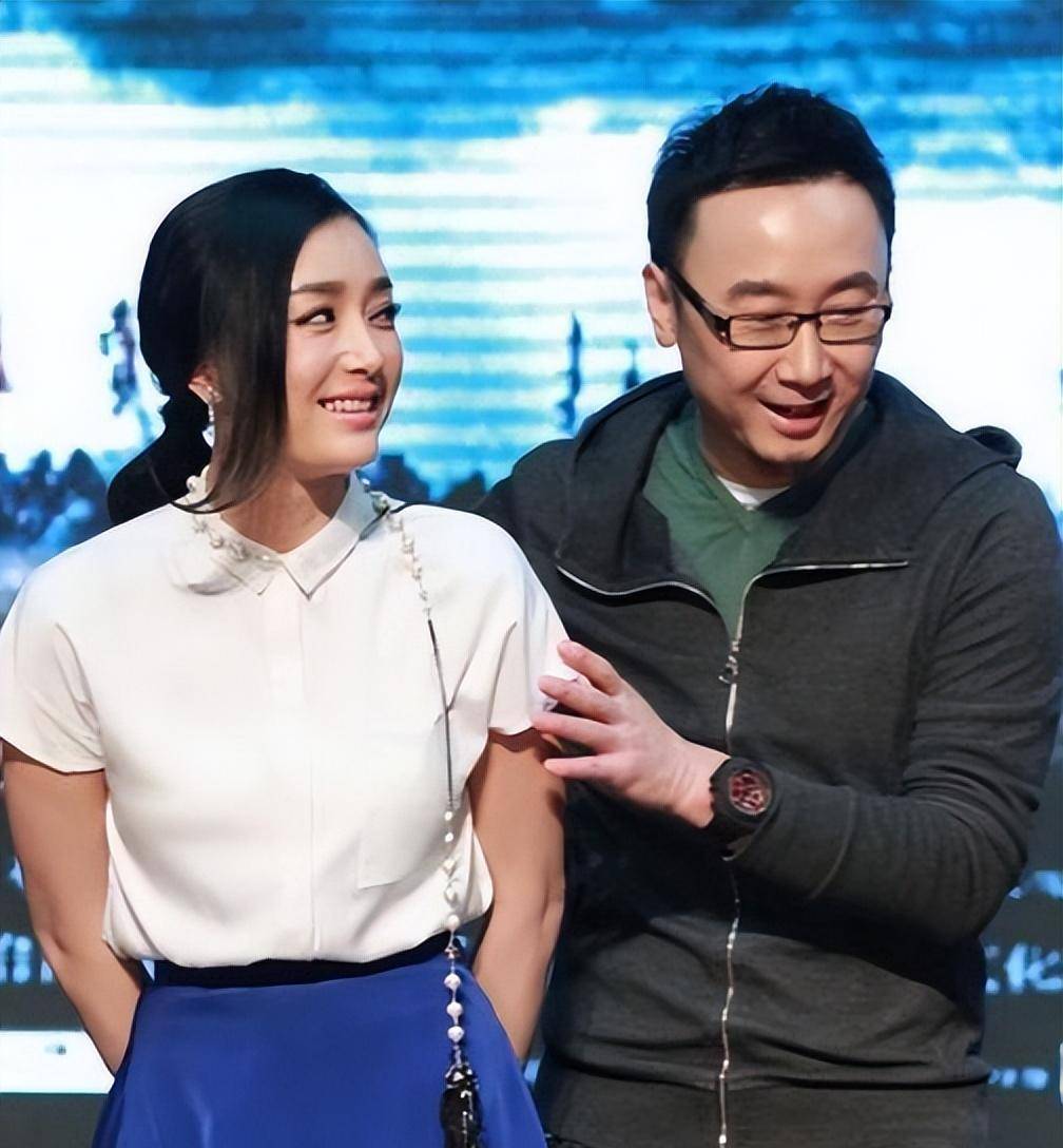 演员秦岚的独立人生,和她生命中爱过的2个重要男人_琼瑶_爱情_同学