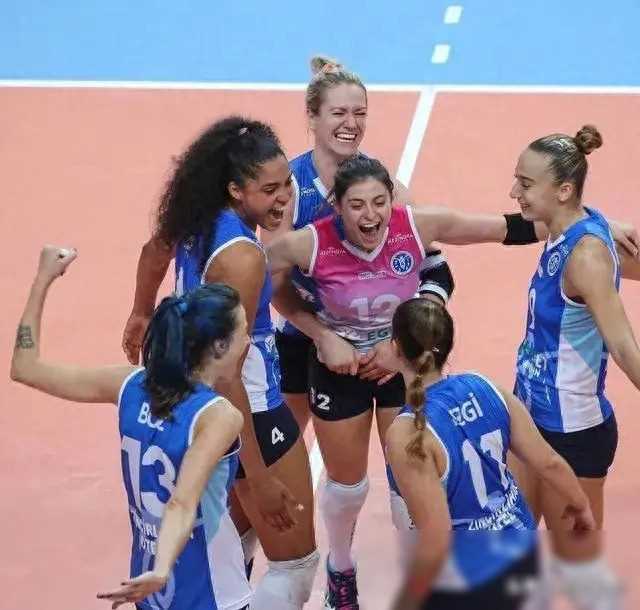 荷兰女排公布30人集训名单全力冲击奥运门票