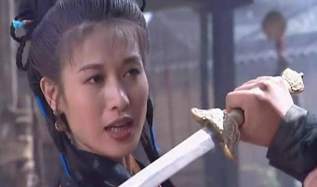 水浒传中扈三娘的人生为何那么悲剧你看她哥哥是谁干了些啥