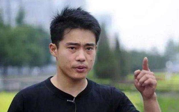 体操冠军张尚武退役后卖艺为生百元贱卖金牌因盗窃多次入狱